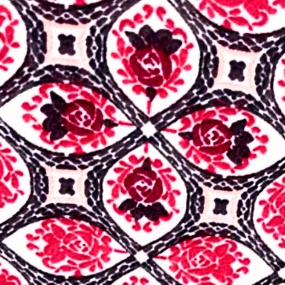 ❤️Eyelash Couture- Semisheer Pink, Black & Whitel Long Sleeve Top - Picture 6 of 8